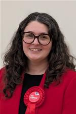 Profile image for Councillor Anna Perrett